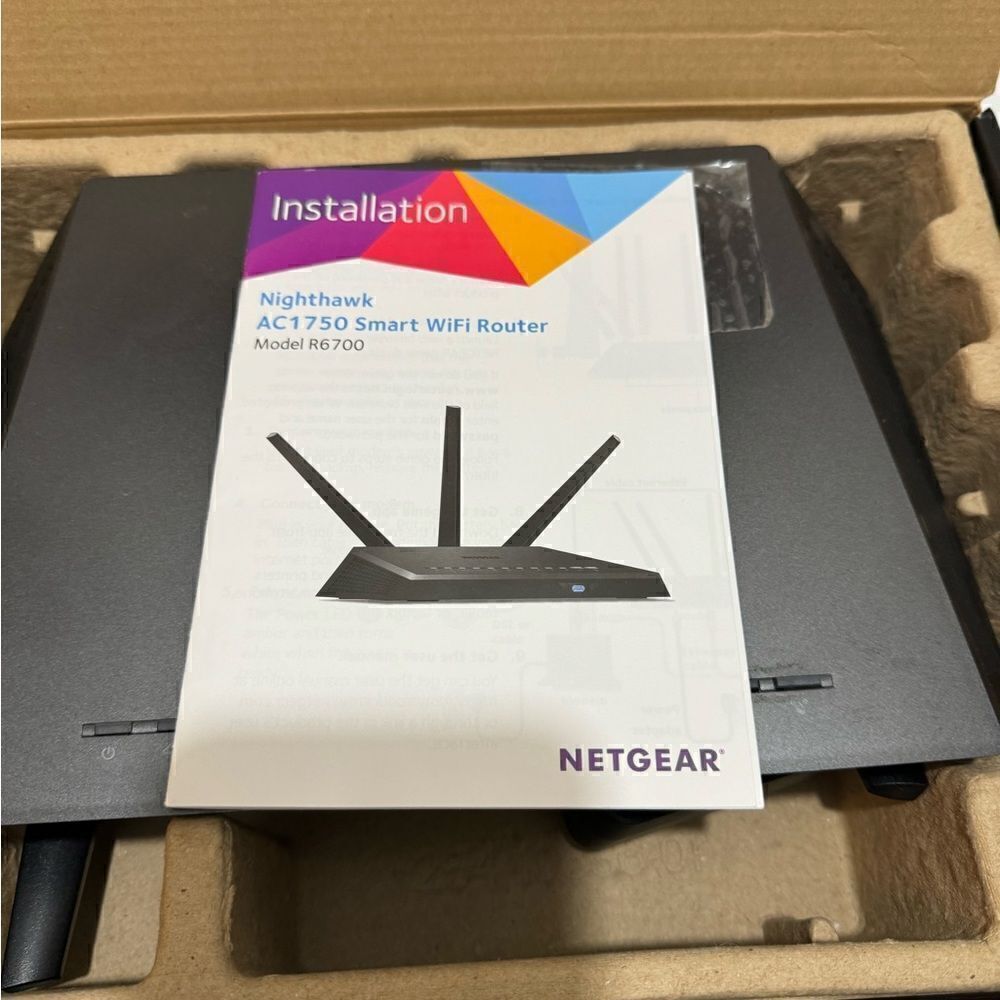 NETGEAR Nighthawk AC1750 Smart Wifi Router - Picture 5 of 6